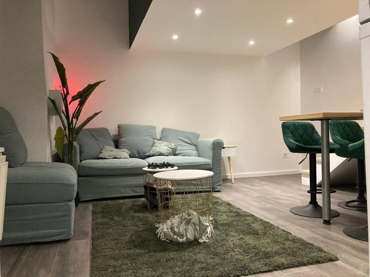 Full Equipment Designed Apartment In The Heart Of Budapest For 4 People Экстерьер фото