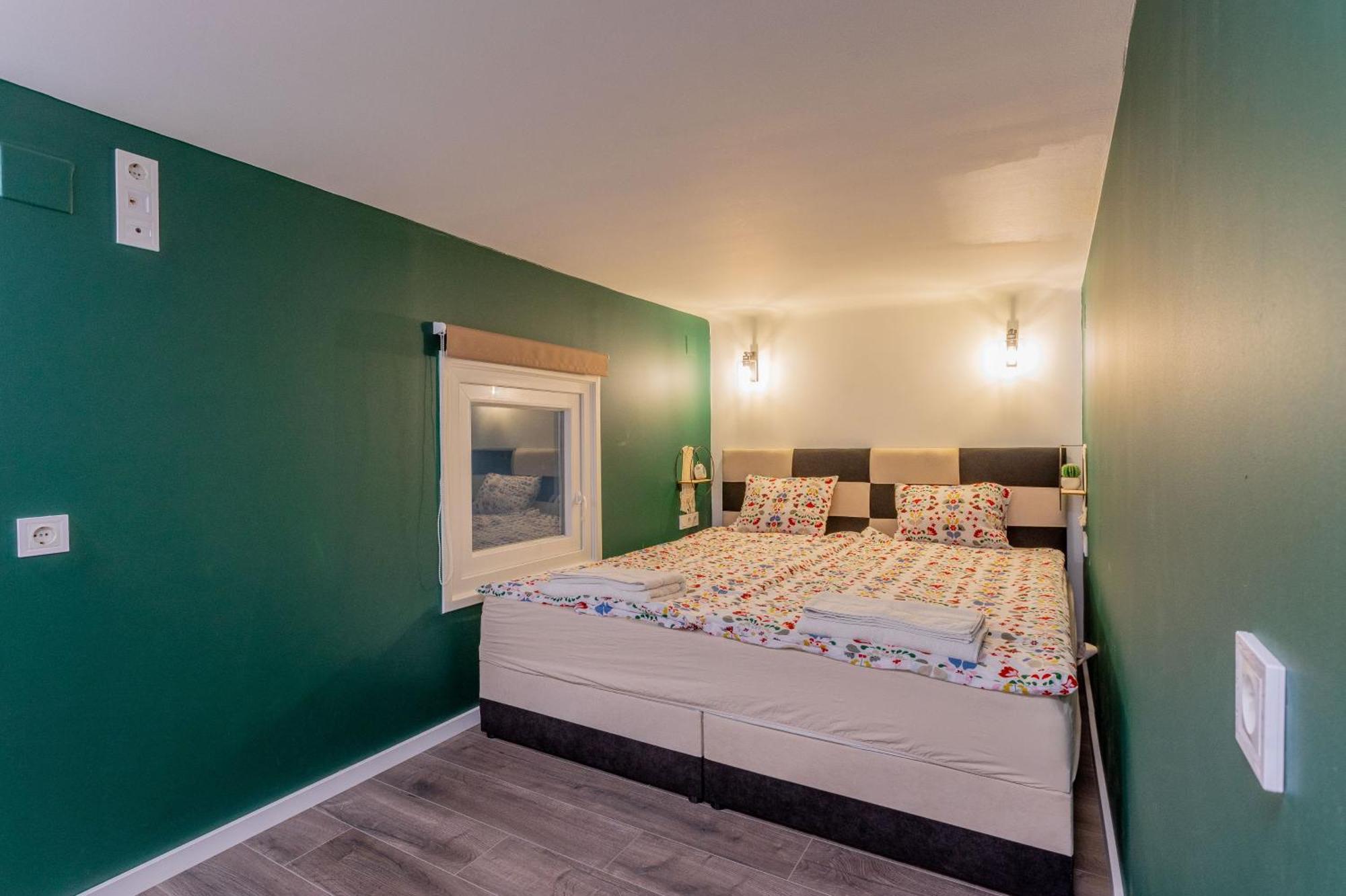Full Equipment Designed Apartment In The Heart Of Budapest For 4 People Экстерьер фото